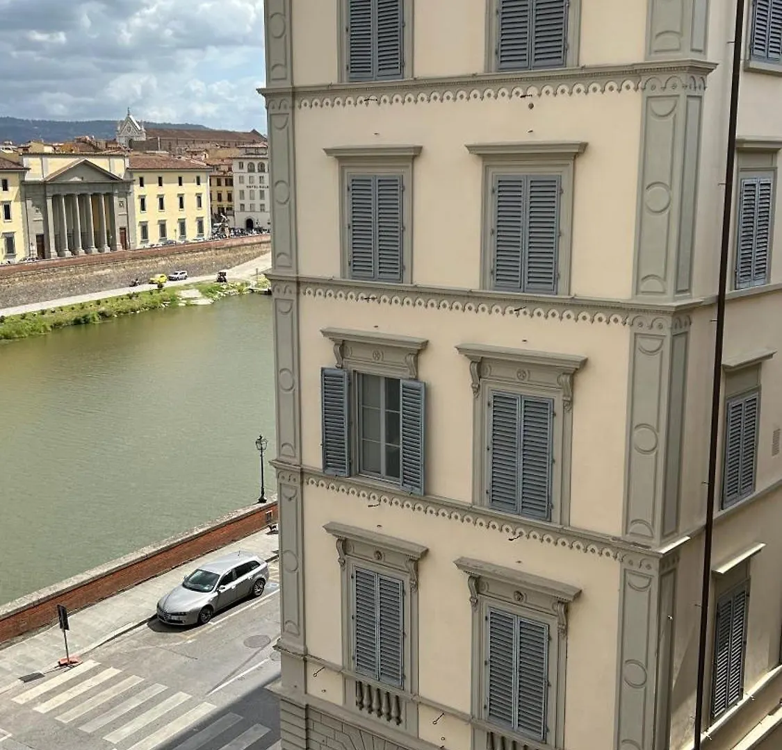 Design&Tradition Florence Apartment